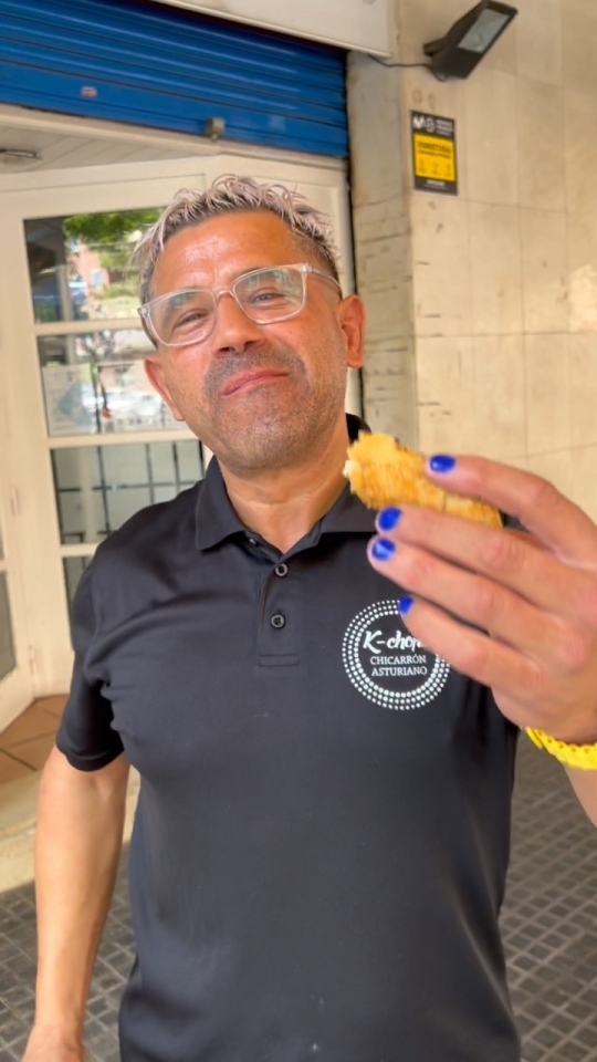 ¡ : ! Seguimos creando lo que nos pedís y os traemos estas croquetas con un sabor único e intenso #kchopoelprat #comidaasturiana #restauranteasturiano #elprat #elpratdellobregat #homemadefood #comidacasera #comidatradicional #asturias #morcilla #fabada #fabadaasturiana #cabrales #quesocabrales #croquetas #croquetascaseras #croqueta #parmigianadimelanzane