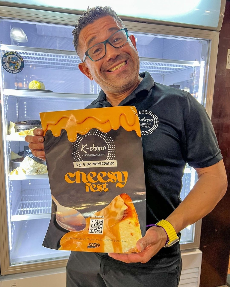 ¡ ! Estoy súper emocionado del eventazo que se va a organizar en la Estació de França el próximo 3-4 de noviembre donde estarán presentes mis tartas de queso El evento de queso y vino organizado por @bn_grup y @fatnessuniverse donde lo vamos a pasar genial Y por supuesto, que contaremos con las mejores tartas de queso de la ciudad como son las de @joncake.es o @lafundente además de las mías jeje Solo quedan el 30% de las entradas #Kchopo #bngrup #bngruprestaurants #cheesyfest #tartasdequeso #cheesecake